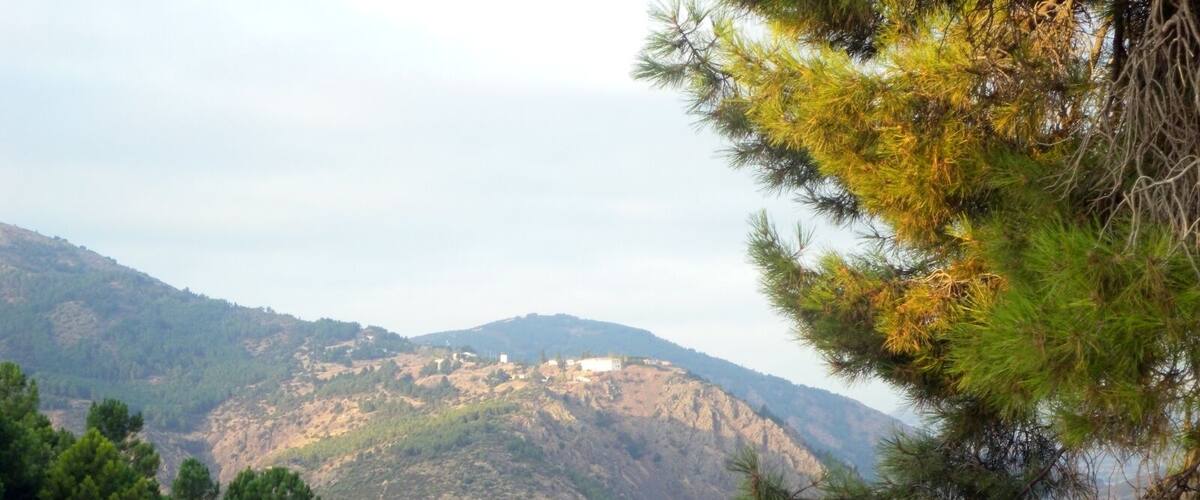 Vistas hacia el oeste: encima del Pontón de la Oliva