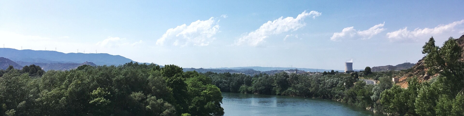 El pas de l'Ase és un congost del riu Ebre