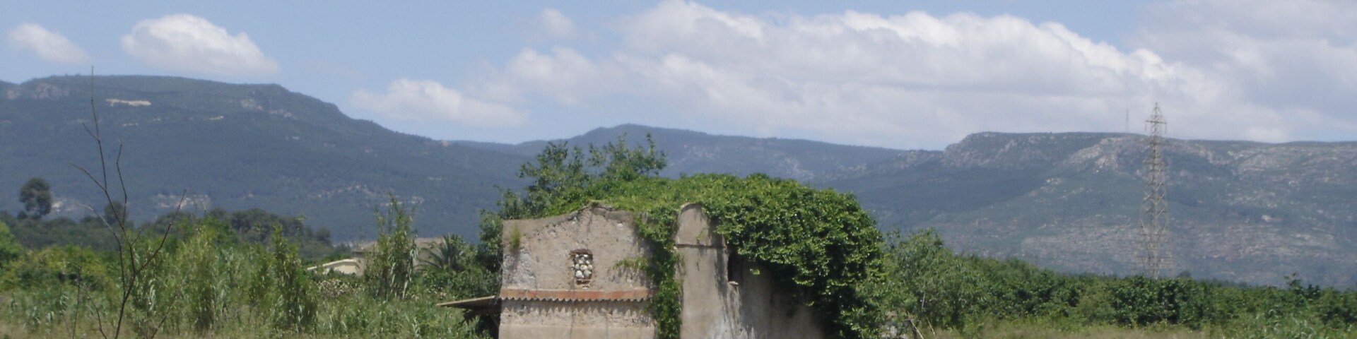 Mas d'Espardenya at El Rourell.