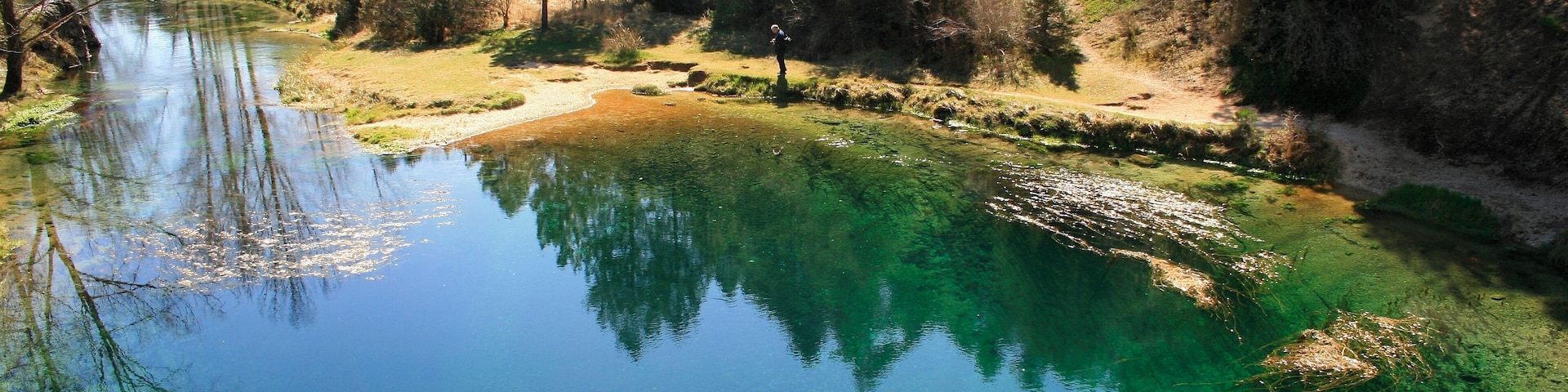 Monumento natural de La Fuentona, provincia de Soria, España.