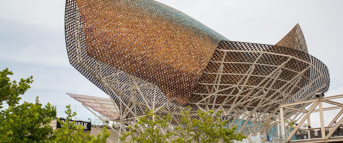 Diagonal Mar i el Front Maritim del Poblenou showing modern architecture and outdoor art