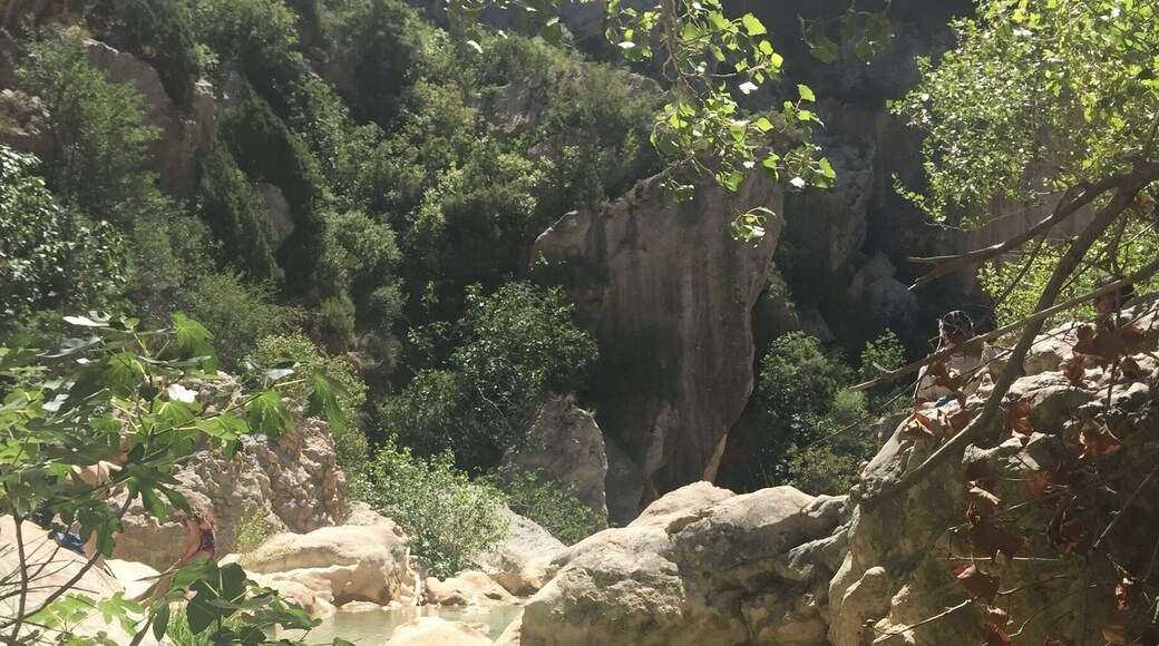 En contre bas d'alquezar, très bel endroit, une certaine quiétude vous envahit