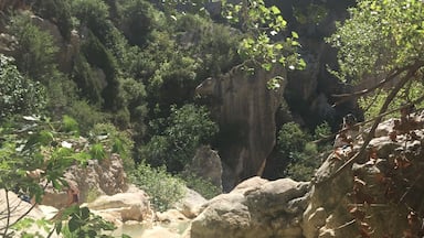 En contre bas d'alquezar, très bel endroit, une certaine quiétude vous envahit