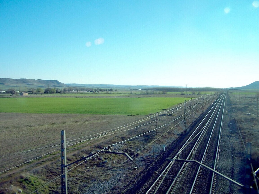 Ferrocarril desde la Bu-V-4101