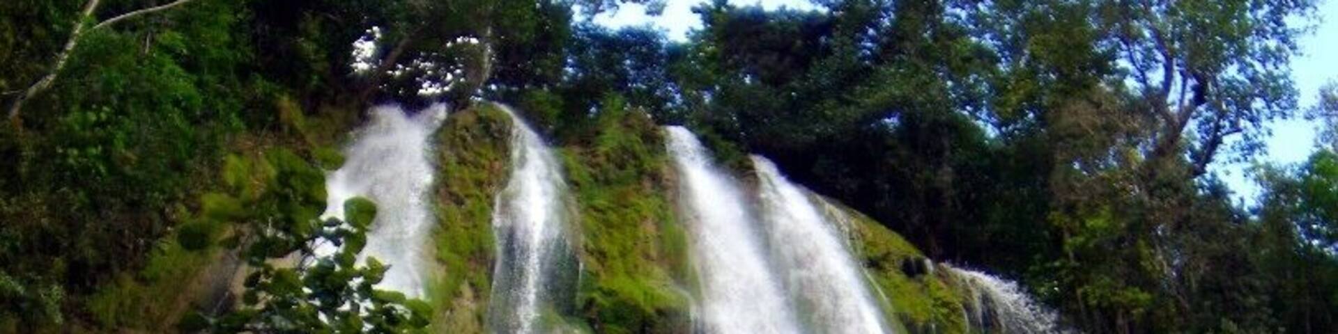 40m waterfall, fish-eye