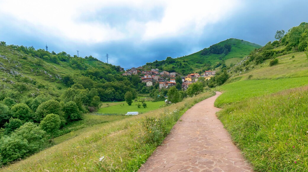 Sotres Village, Biosphere Reserve, Picos de Europa National Park, Asturias, Spain, Europe