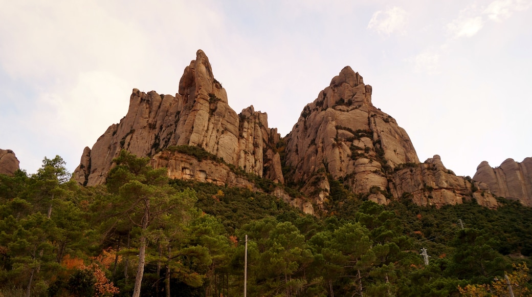 Montserrat 30