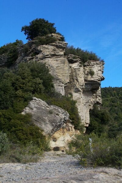 Punt d'inici del Grau del Traver, un corriol als Cingles de Bertí-Serralada prelitoral. l'Ametlla del Vallès-Montmany-Bigues (Vallès Oriental, Catalunya)