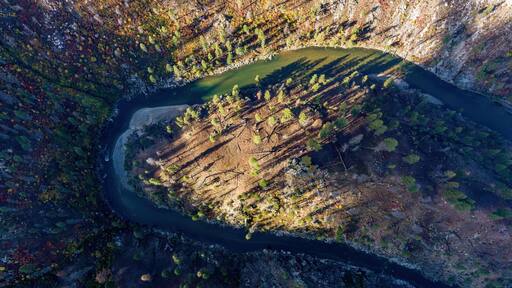 Bend in a river in a deep Idaho canyon