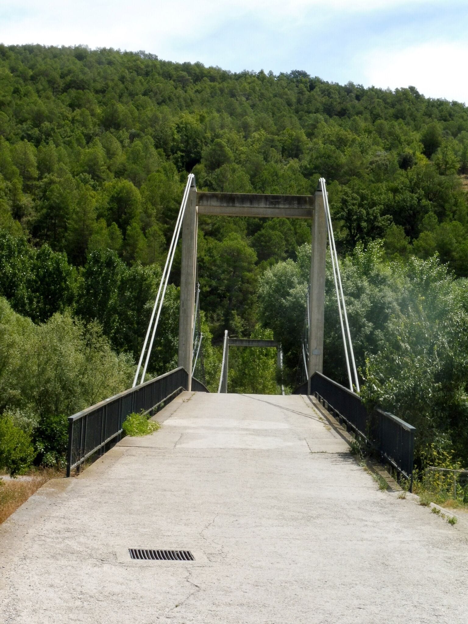 Pont penjant (Fígols i Alinyà)