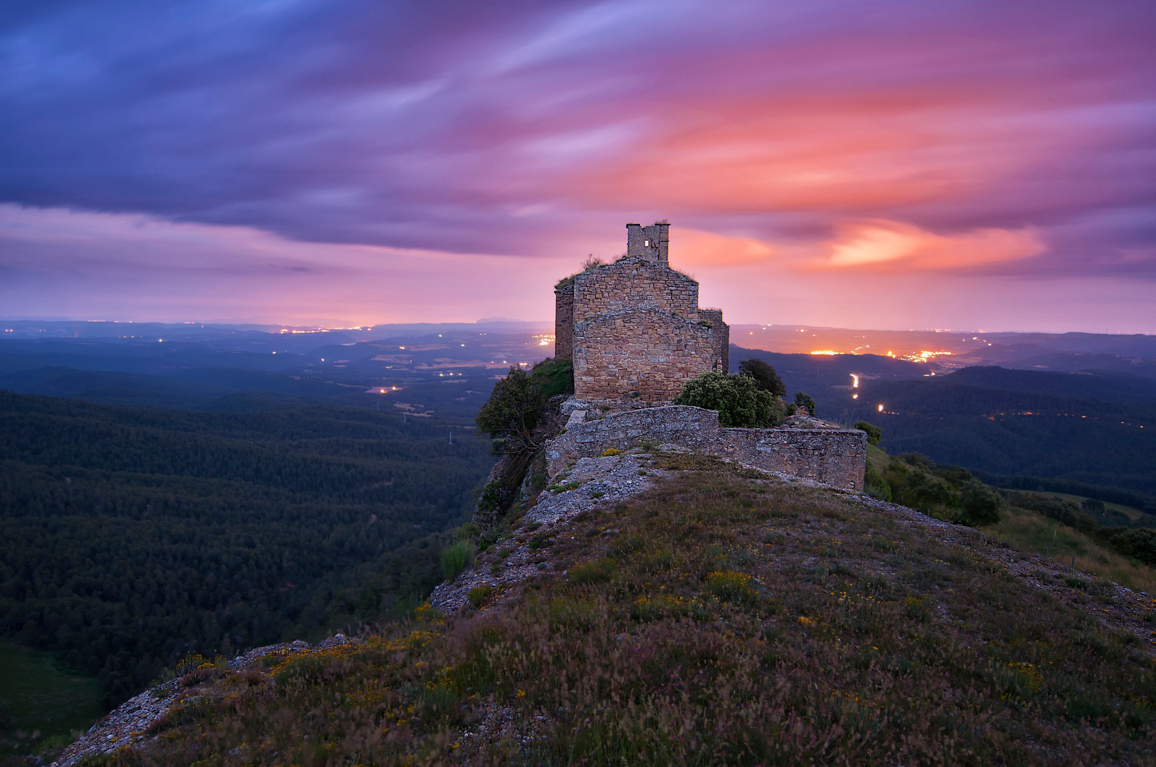 Lladurs Castle