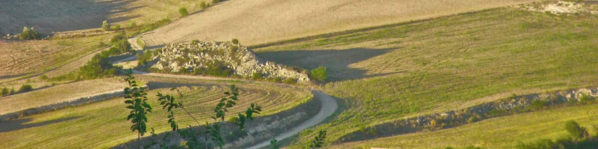 Torà des de Vicfred, a 6km