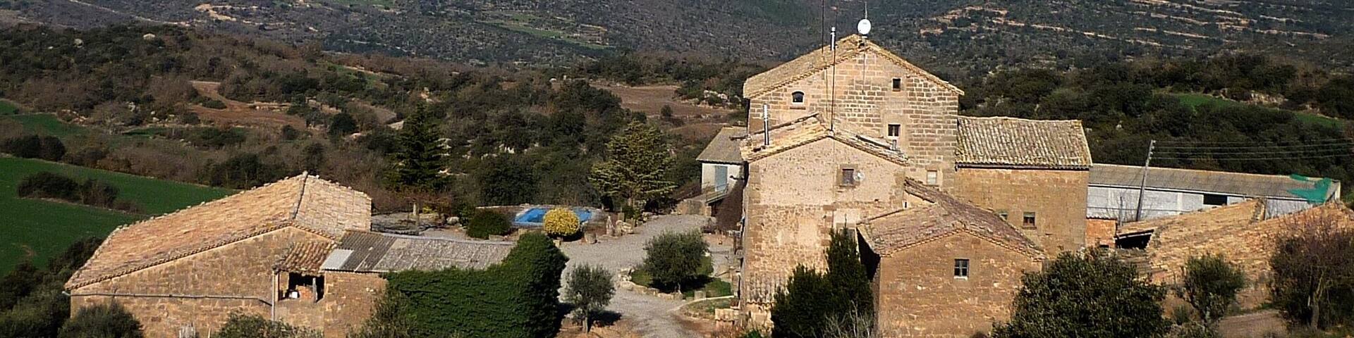 Mas de la Melgosa (Biosca): dominant la vall de la Riera de Sanaüja