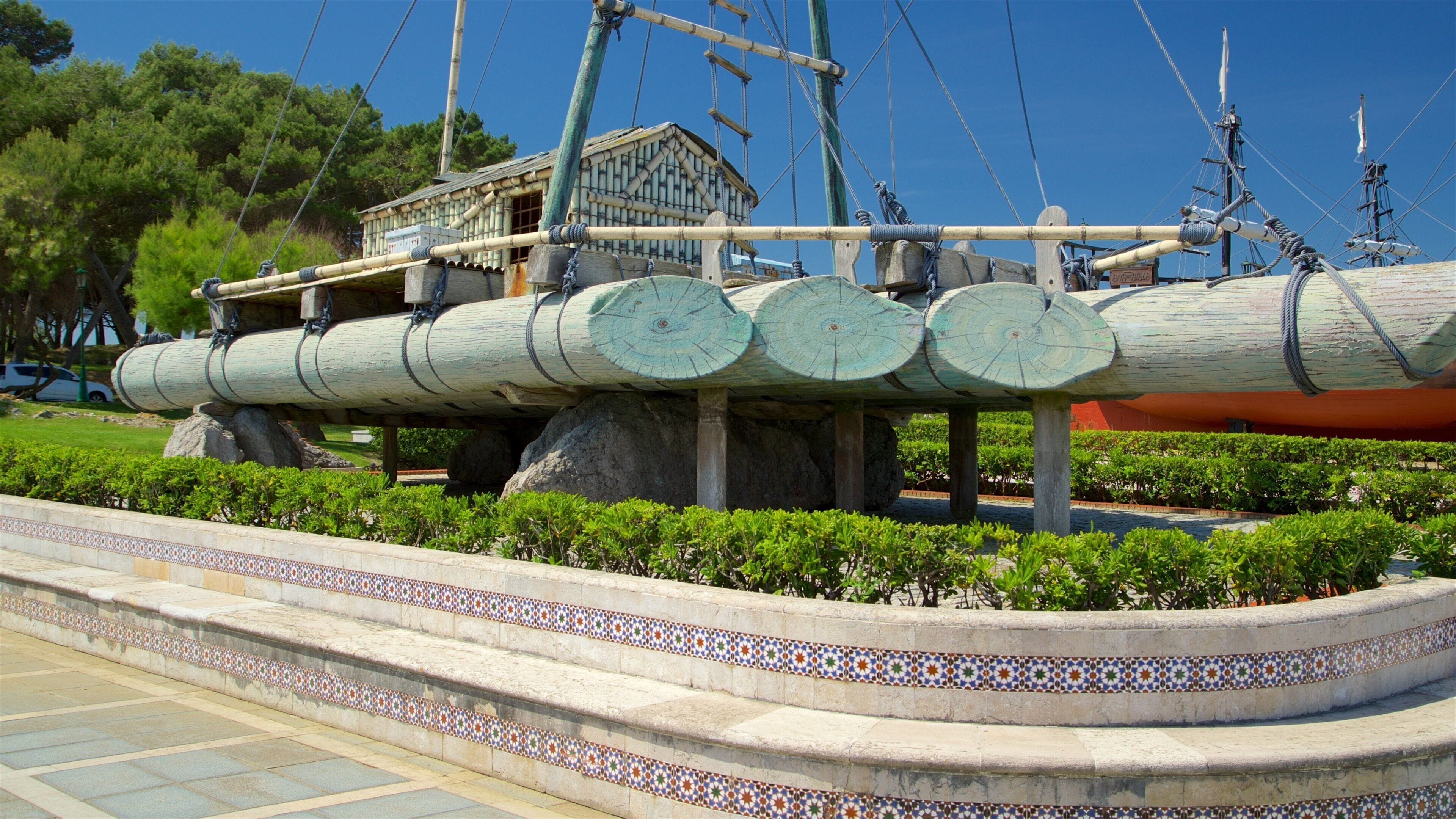 Magdalena Peninsula featuring a park