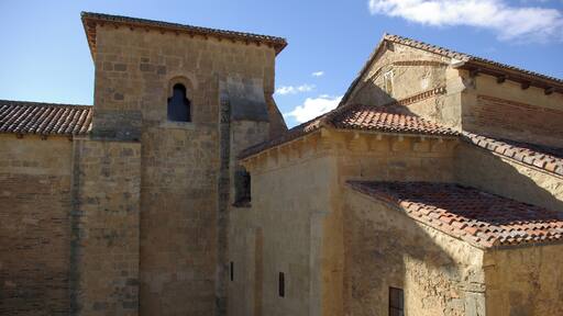 Monastery of San Miguel de Escalada, Gradefes (León, Spain).