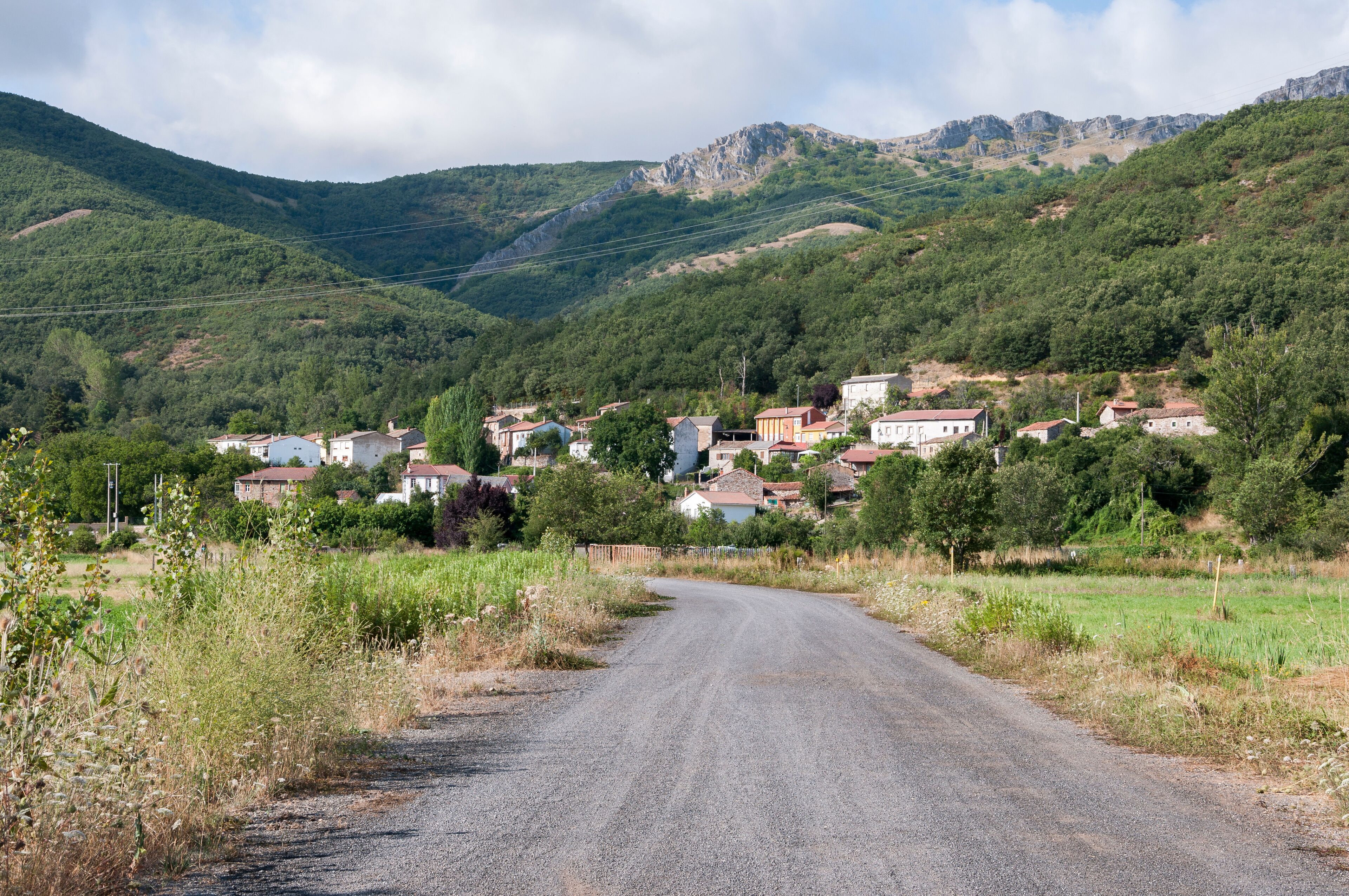 Views of Nocedo de Gordon, a small town in the municipality of La Pola de Gordon, in Leon Province, Spain
