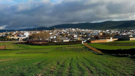 Panoramic view of Almodóvar del Campo from the cemetery road.
