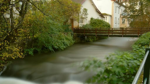 This file was uploaded with Commonist. La Savoureuse, à Giromagny. Photo réalisée avec un filtre ND400.