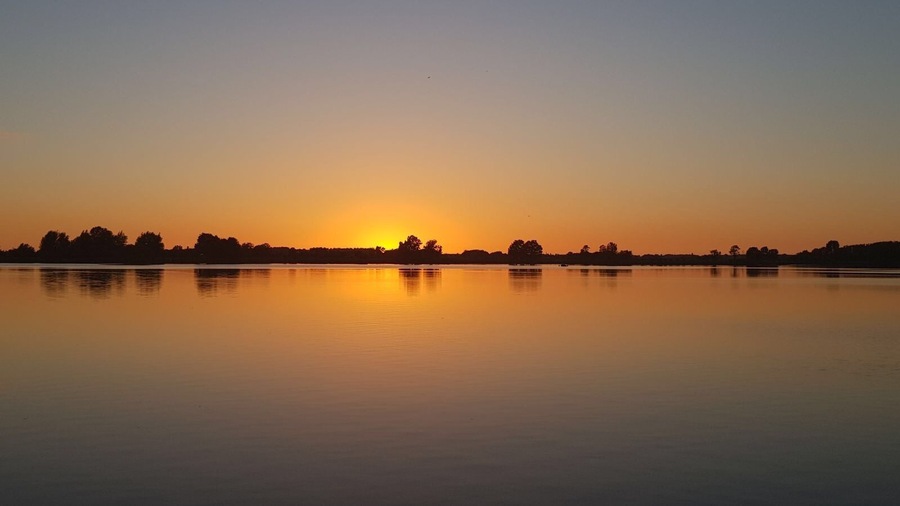 #sunset #lake