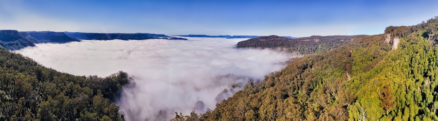 D KV fog cloud lake high pan