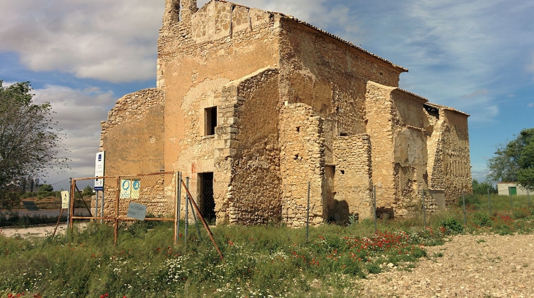 Ruinas del convento de los Franciscanos Descalzos en Mahora (Albacete, España).