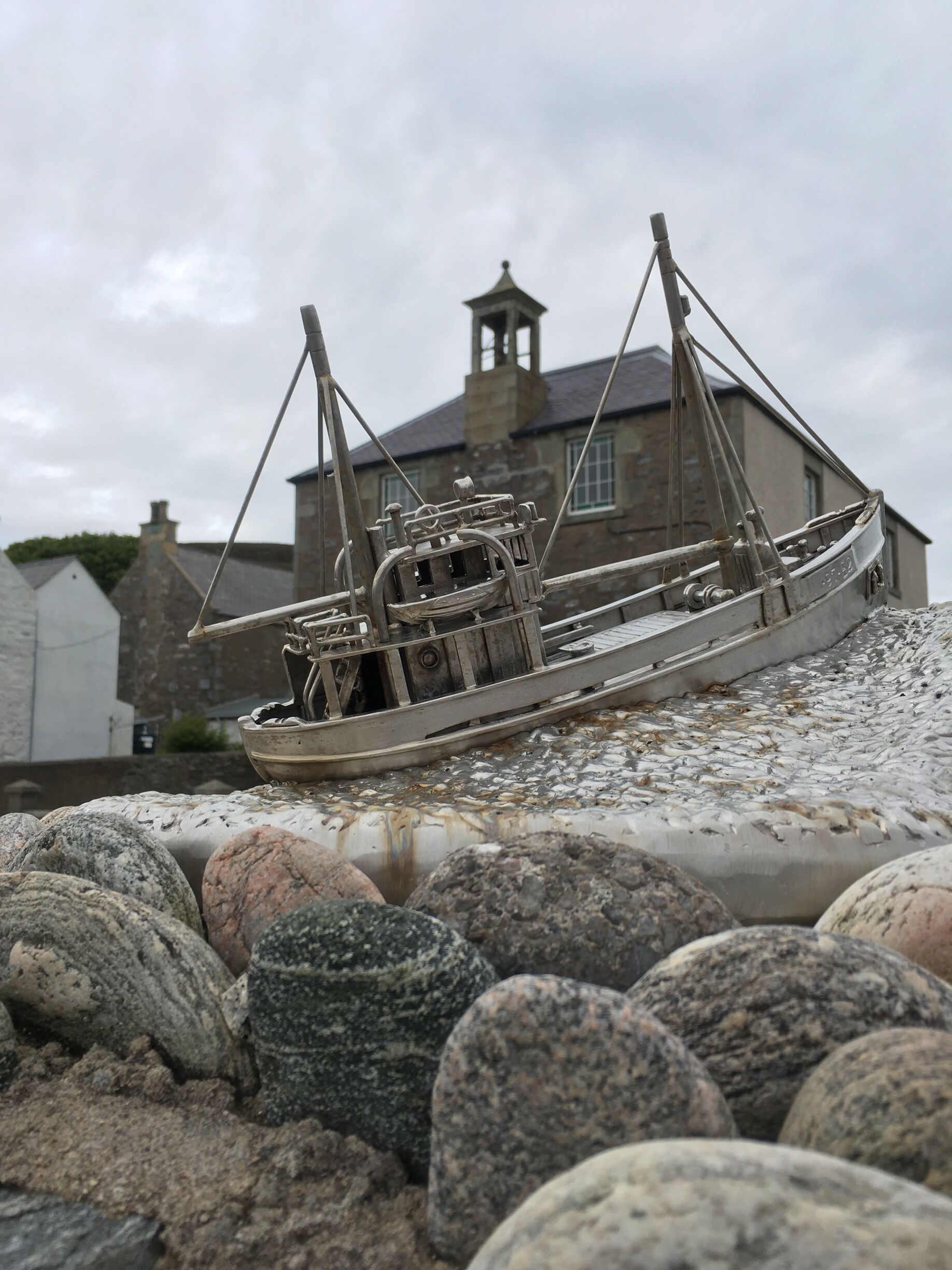 Memorial to the men who risked their lives in the Shetland Bus to Norway. 