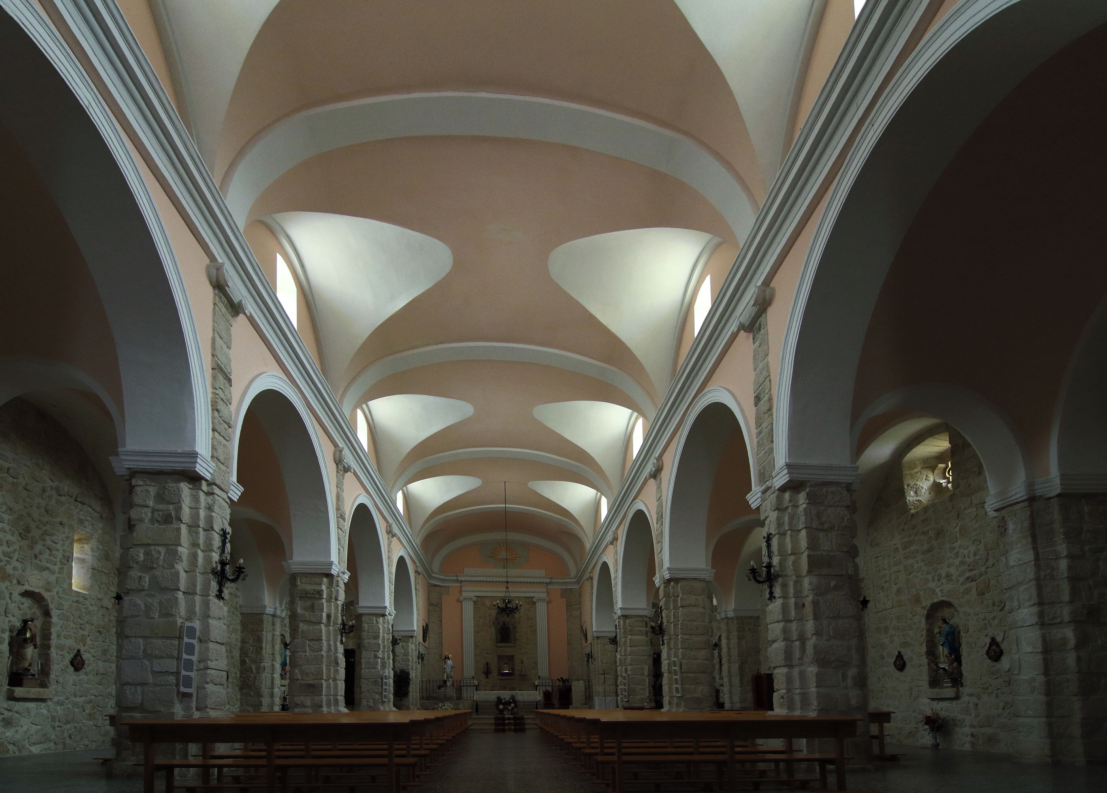 Iglesia de Carcelén, interior