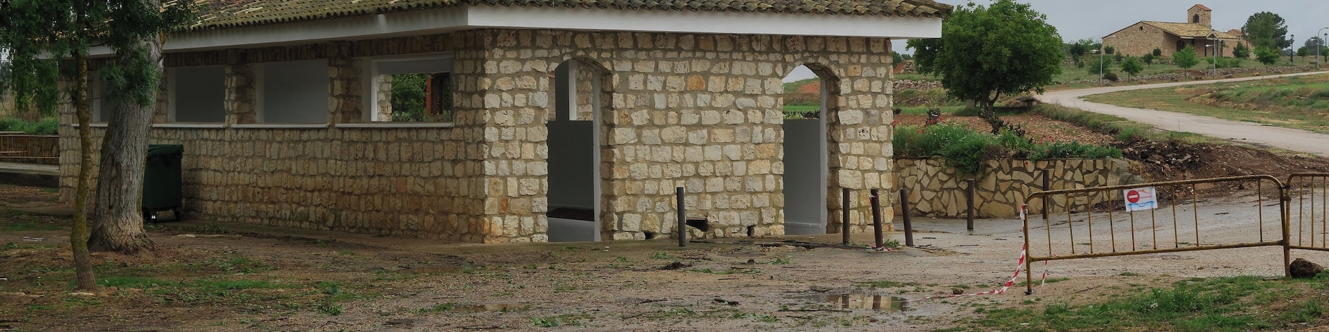 Alborea, Lavaderos y Ermita