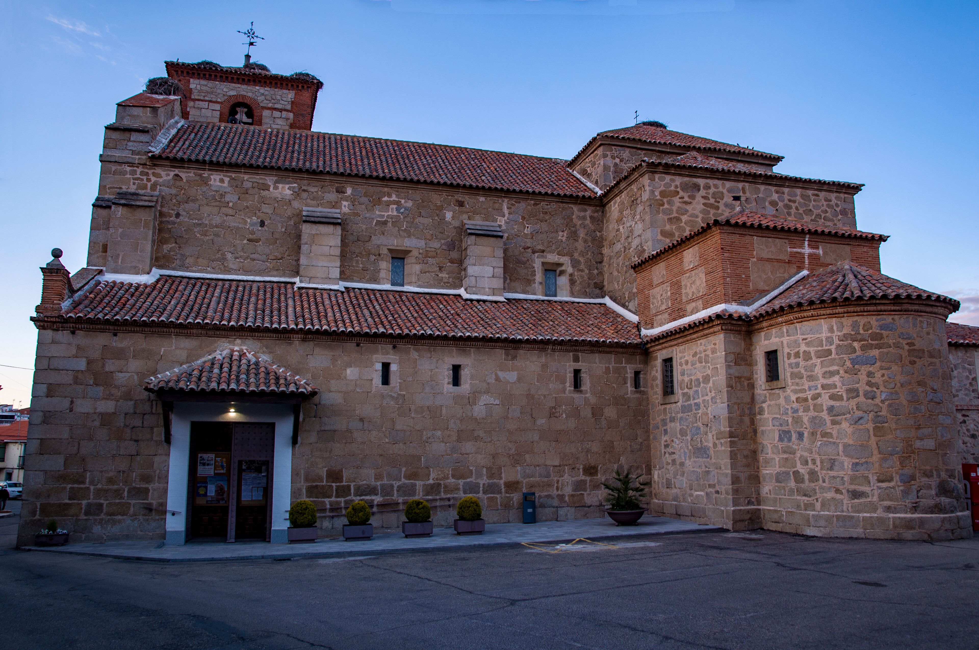 Iglesia San Miguel Arcángel en Navahermosa, Toledo, Castilla la Mancha, España