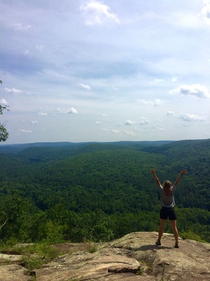 #TakeaHike right up the Jessie Gerard trail in Barkhamsted, CT! It's mostly uphill but a fairly short hike. There's a beautiful stream halfway up as well that spills over into an awesome waterfall. There is one switchback turn that you want to go left on the blue/yellow trail instead of continuing on the solid blue trail but other than that it's very straight forward. You could make it more adventurous on the way up or down and do the waterfall trail which is a bit more work. When you get to the top it's stunning vistas for a far as you can see. You can even see the Farmington River winding its way through the trees below. It's my happy place. I spend lots of time meditating up here in all of the seasons. ❤️