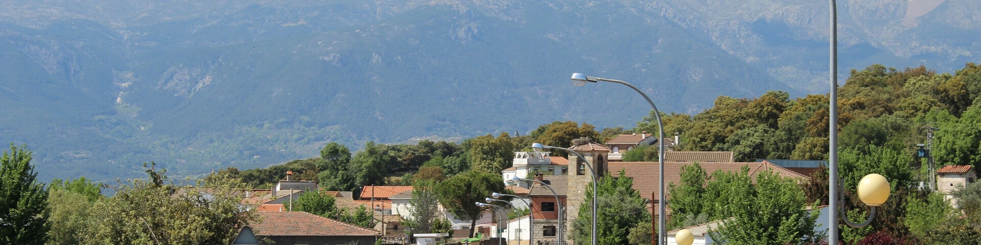 Vista de Sartajada y de la TO-1385, provincia de Toledo.