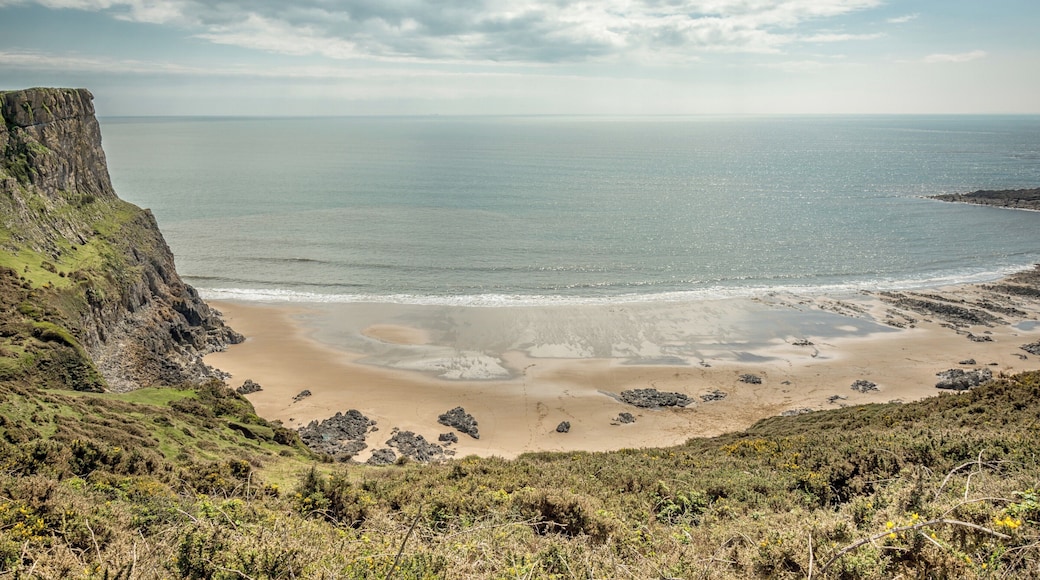 Fall Bay situated on the South Gower Coast near Rhossili. The beautiful and unspoilt South Gower Coast as seen from the coastal path, well worth a walk if your in the Swansea, South Wales area.