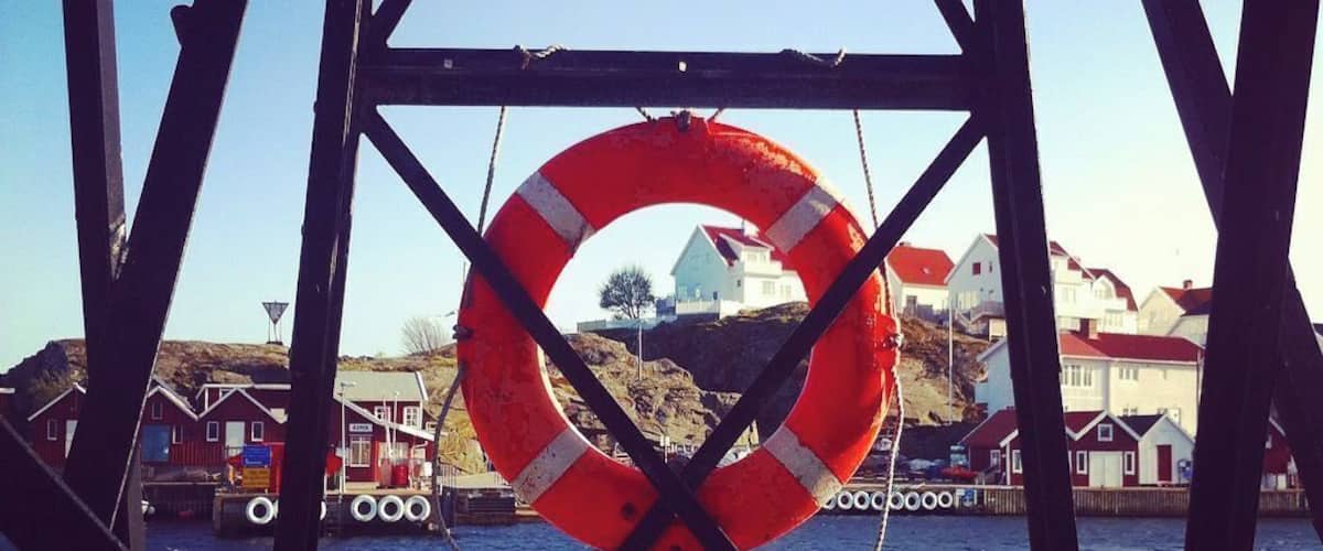 A cozy little island off the Western coast of Sweden; a busy hub every summer and one worth exploring!