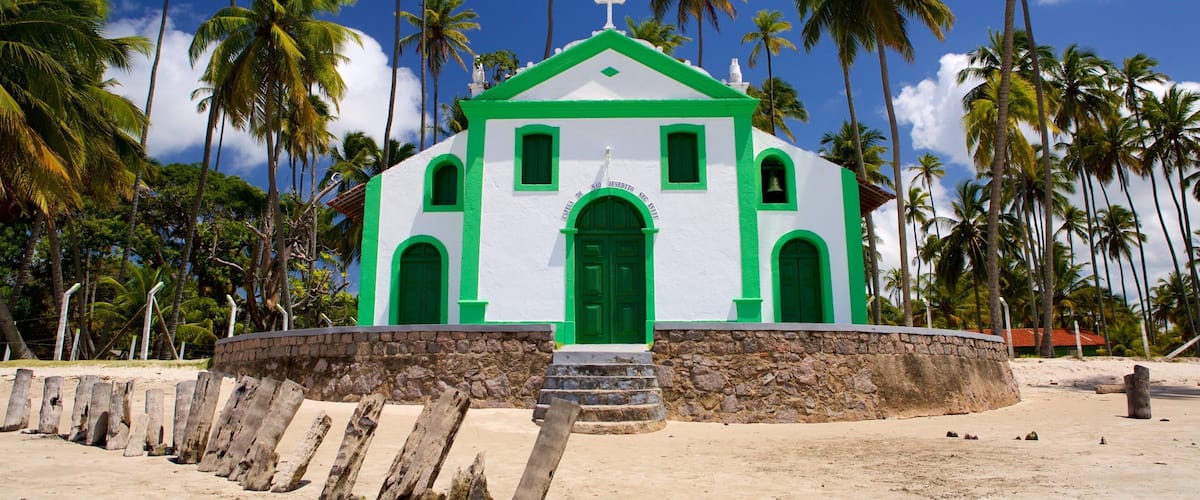 Tamandare das einen religiöse Elemente, tropische Szenerien und Strand