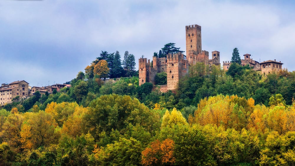 Medieval towns and castles of Italy - Castell'Arquato in Emilia-Romagna