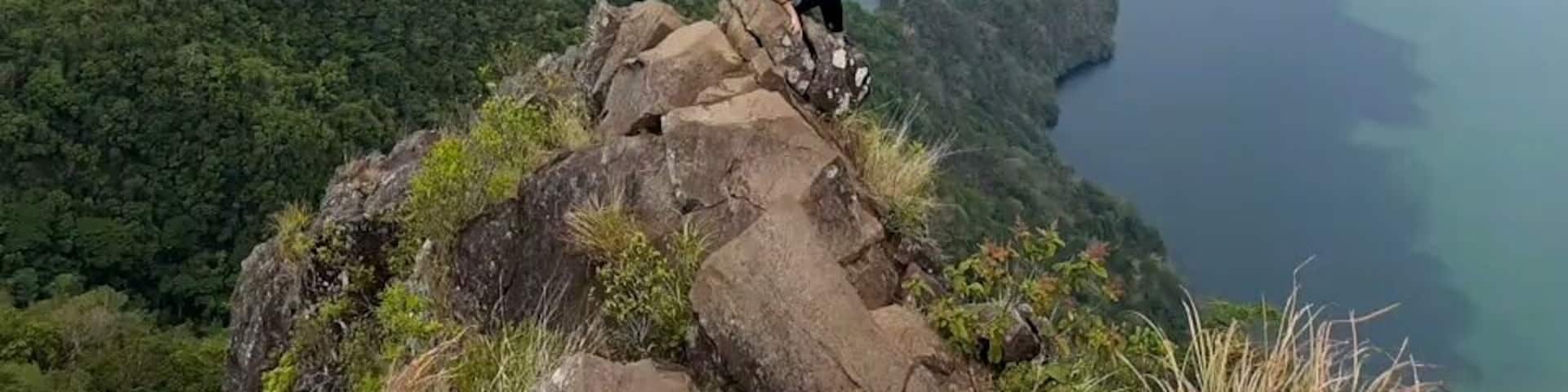 I conquered!
#its2016 #May #CuencaBatangas #MtMaculot #Rockies #Summit #Mountain #trail #adventure #achievement #thankful #vacaynerf2016