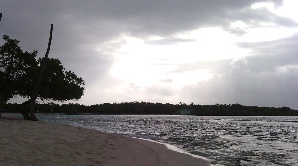 Hermosas playas del Parque Morrocoy, estado Falcón Venezuela Cayo Playuela