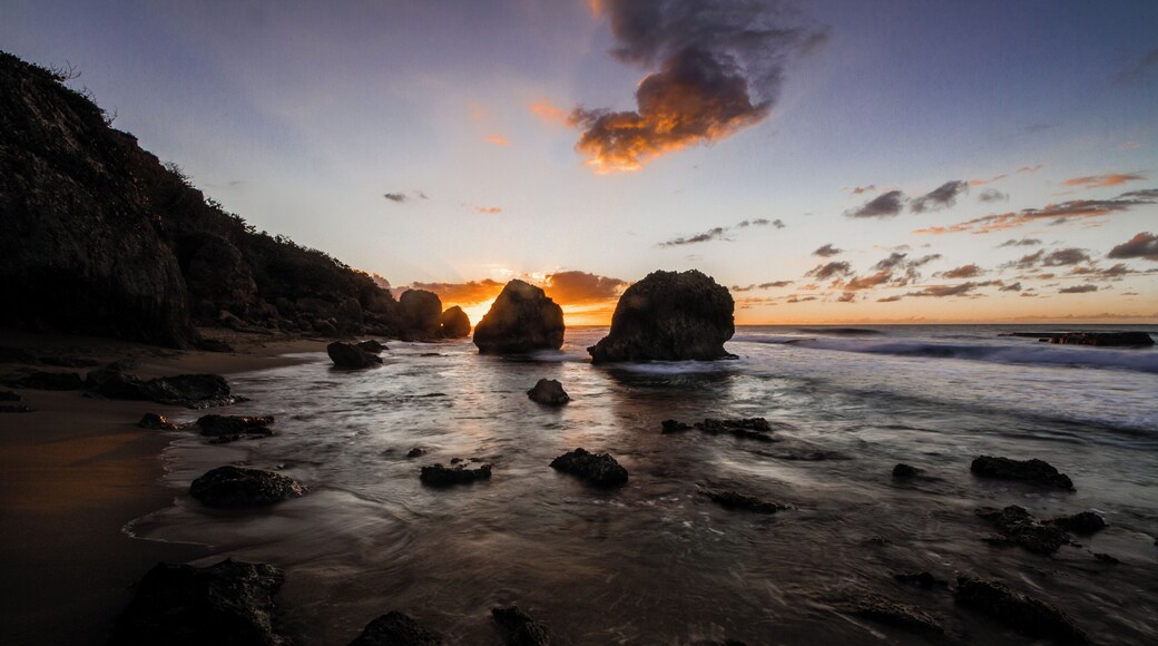 First time exploring this location. Hope you guys enjoy it. #SurvivalBeach #Aguadilla #PuertoRico #BVS100K