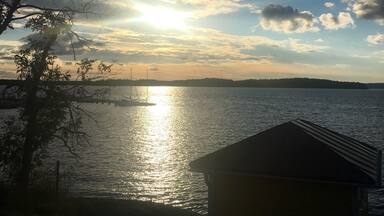 It seems that evenings in Sweden are the best part of the day, cool calm water and fluffy clouds