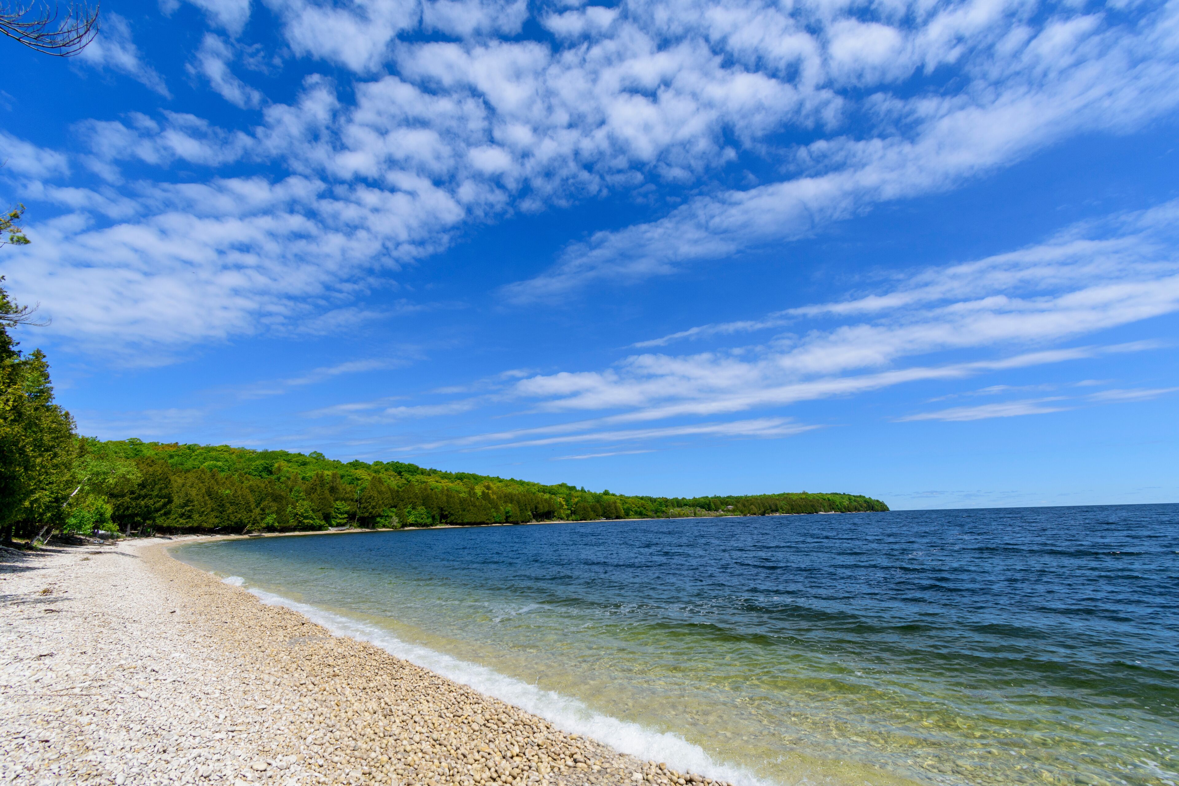 Sunny day at Schoolhouse Beach in Washington Island