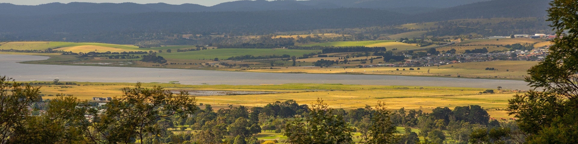 Trevallyn showing tranquil scenes and landscape views