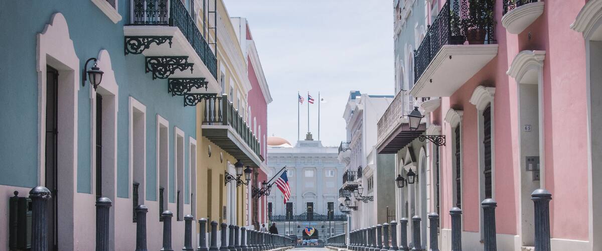 Calle de la Fortaleza, Old San Juan, Puerto Rico