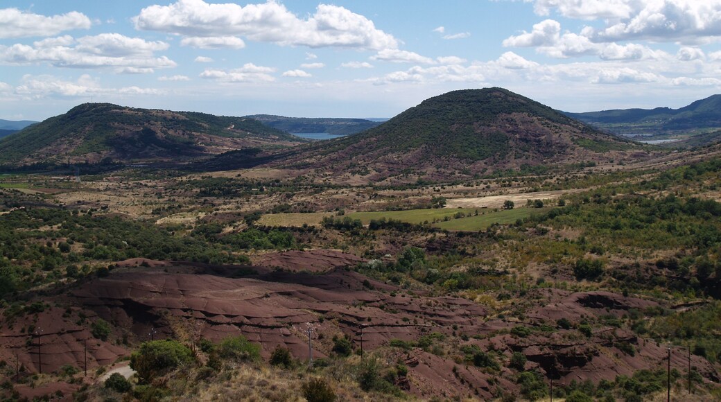 Near Cayroux / La Fourille