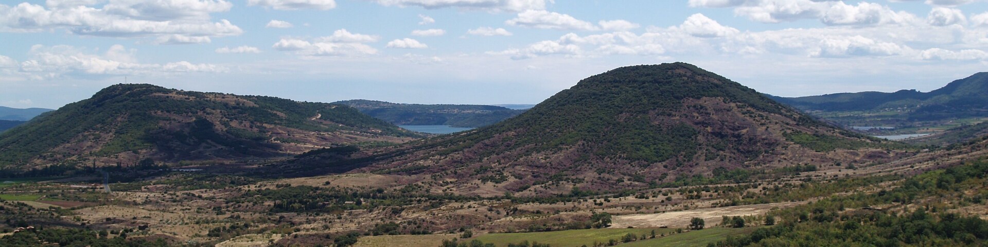 Near Cayroux / La Fourille
