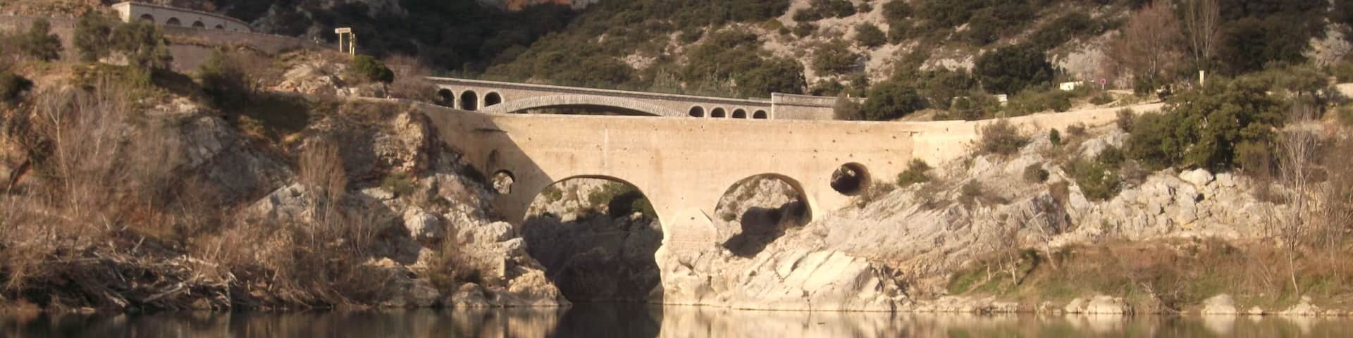 This building is indexed in the Base Mérimée, a database of architectural heritage maintained by the French Ministry of Culture, under the reference PA00103697 .