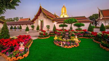 Background of religious tourist attractions,the old Buddha Church (Phra Buddha Chinaraj National Museum)with both Thai and foreign tourists coming to make merit always in Thailand