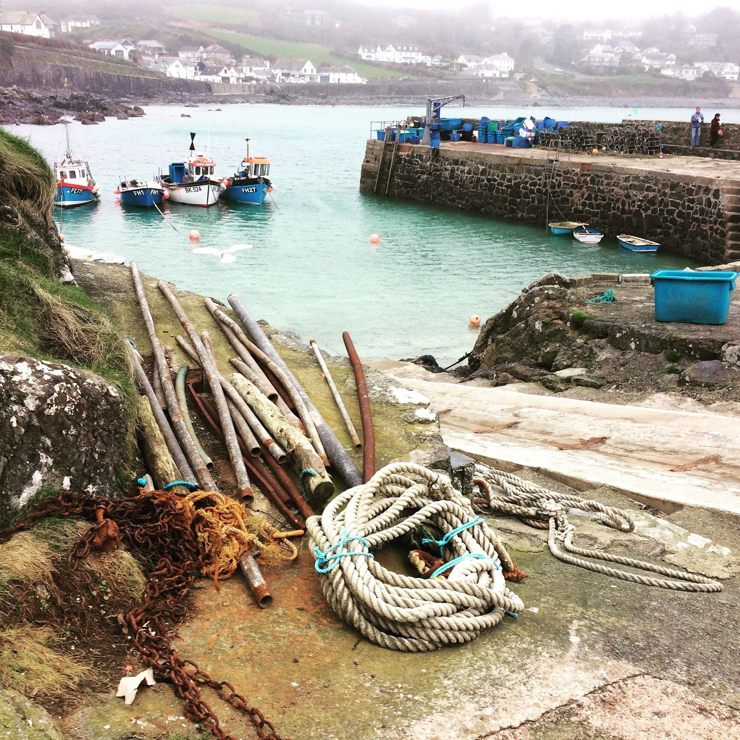 coverack harbour, cornwall.

18 march 2017
