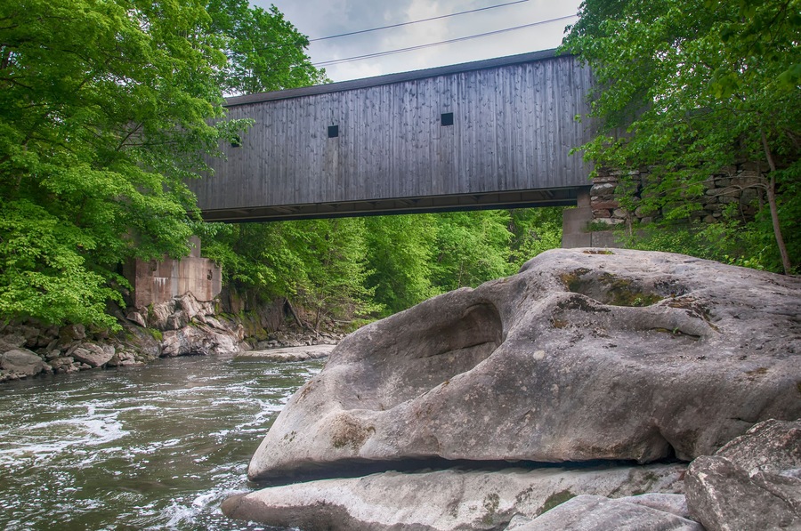 the landmark bulls bridge covered bridge in new england