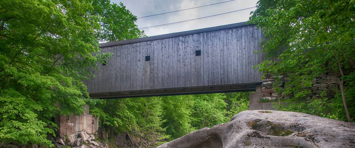 the landmark bulls bridge covered bridge in new england