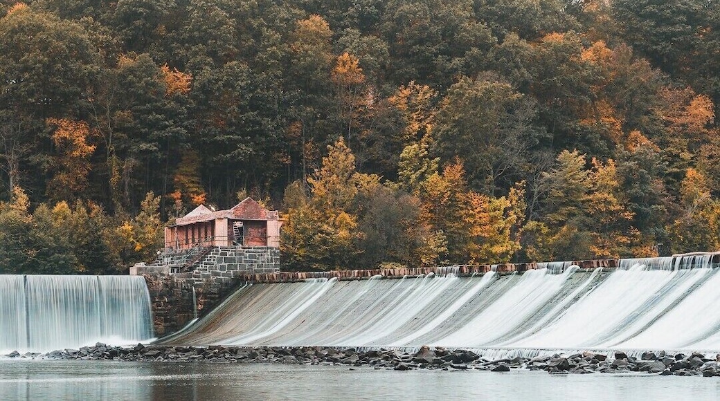Fishing spot along the Housatonic RIver. Entrance is between A Streeet and BAD SONS Beer Co. It's an easier missed bridge on the river side of Route 34.